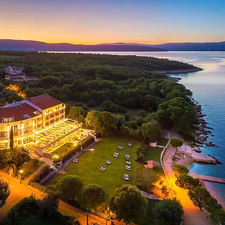 Spa & Wellness Hotel Pinia Malinska Εξωτερικό φωτογραφία