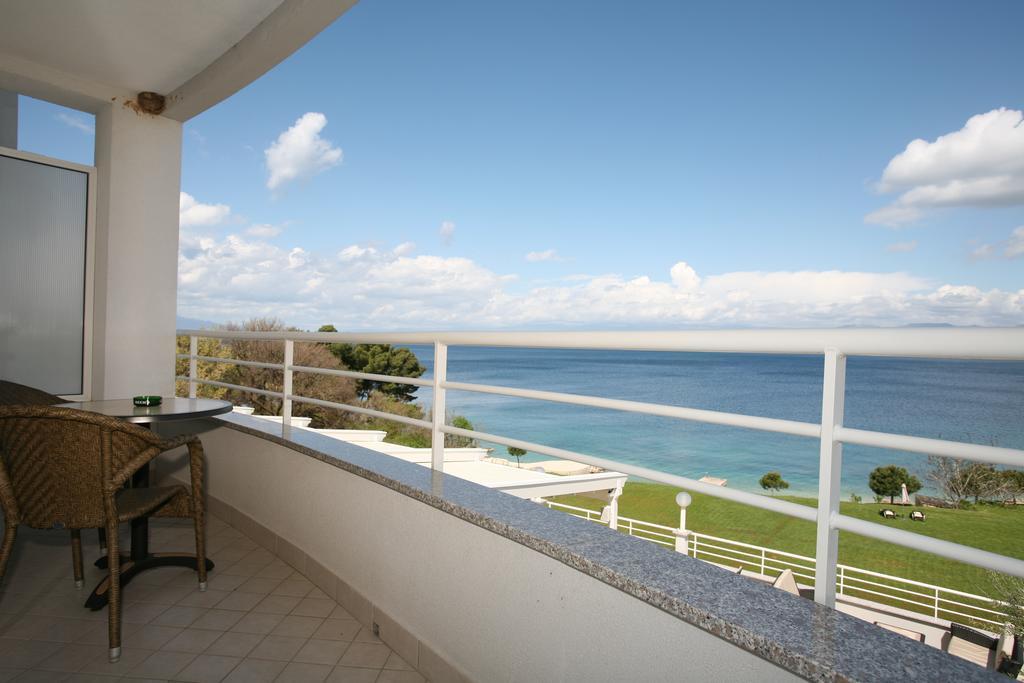 Spa & Wellness Hotel Pinia Malinska Εξωτερικό φωτογραφία