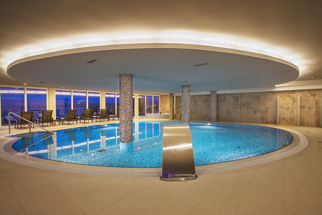 Spa & Wellness Hotel Pinia Malinska Εξωτερικό φωτογραφία